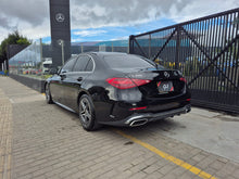 Cargar imagen en el visor de la galería, Mercedes-Benz C200 Modelo 2022
