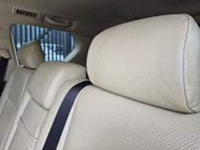 Cargar imagen en el visor de la galería, Lexus GX 460 Modelo 2015
