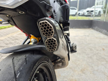 Cargar imagen en el visor de la galería, Ducati Multistrada V4 Pikes peak Modelo 2022
