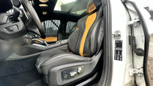 Cargar imagen en el visor de la galería, BMW X6 M COMPETITION Modelo 2023

