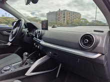 Cargar imagen en el visor de la galería, Audi Q2 Modelo 2019
