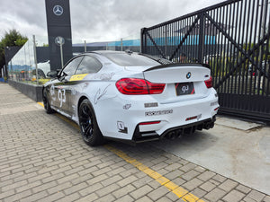 BMW M4 Coupe Modelo 2018