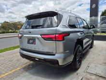 Cargar imagen en el visor de la galería, Toyota Sequoia 1794 TRD Modelo 2026
