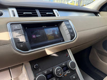 Cargar imagen en el visor de la galería, RANGE ROVER EVOQUE Modelo 2017
