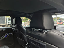 Cargar imagen en el visor de la galería, BMW X6 M50I Modelo 2022
