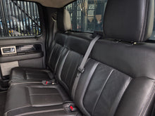 Cargar imagen en el visor de la galería, Ford F-150 Modelo 2010
