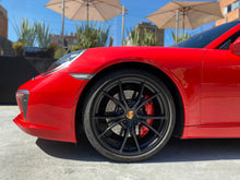 Cargar imagen en el visor de la galería, Porsche 911 Carrera S Coupé Modelo 2017
