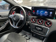 Cargar imagen en el visor de la galería, Mercedes-Benz AMG A45 4MATIC Modelo 2015
